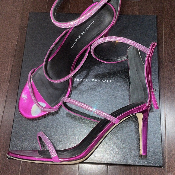 GIUSEPPE ZANOTTI HEELS - Picture 8 of 14